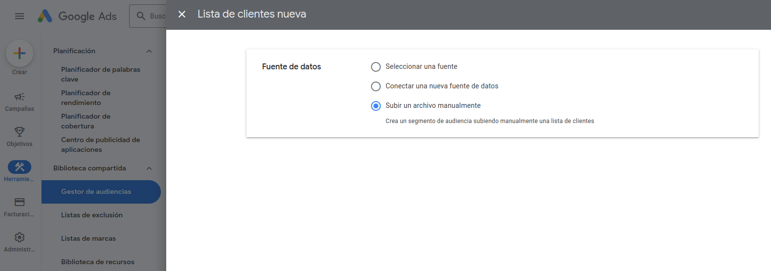 Seleccionar fuente de datos: subir archivo manualmente
